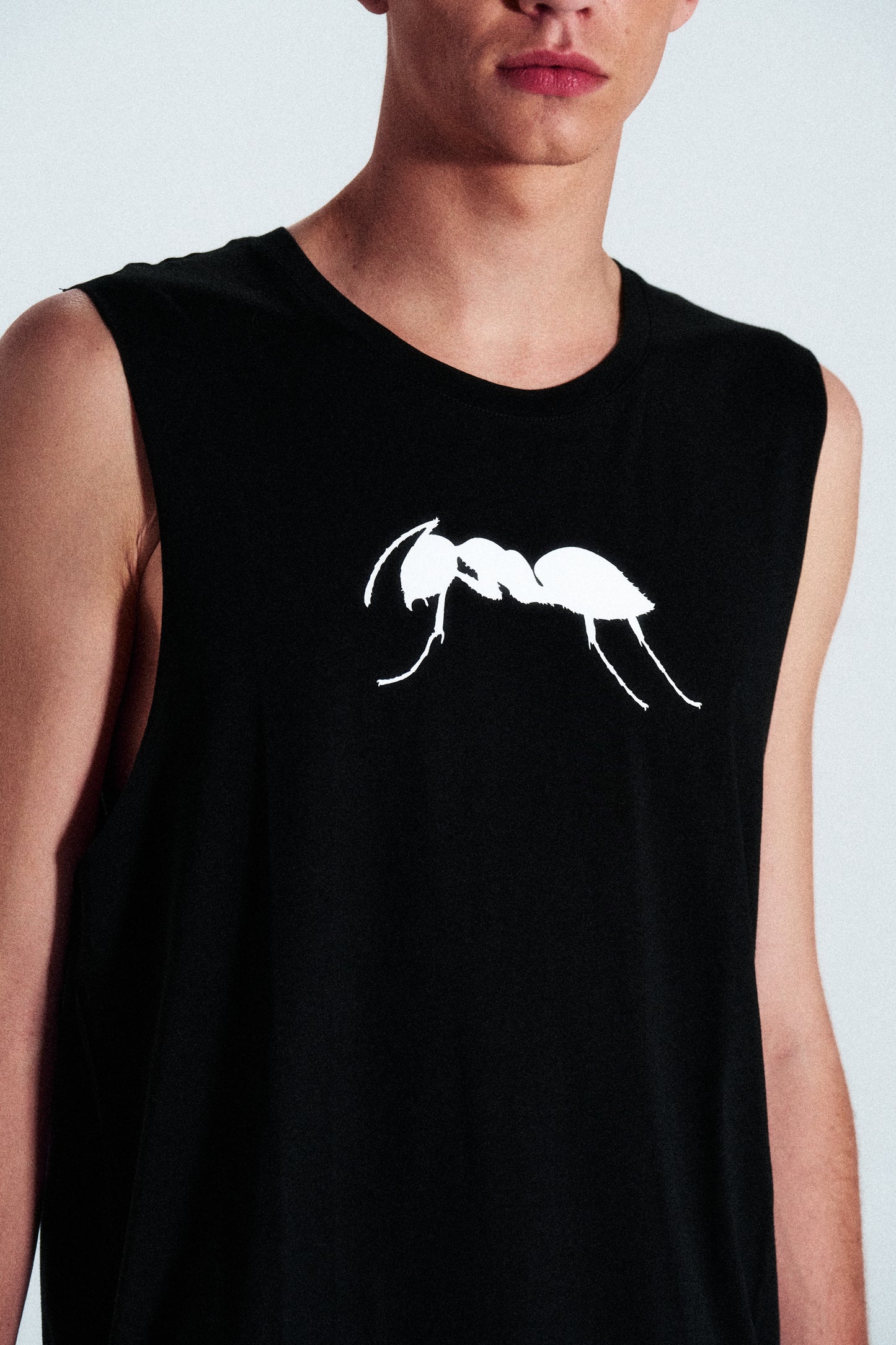 ANTS LOGO TANK