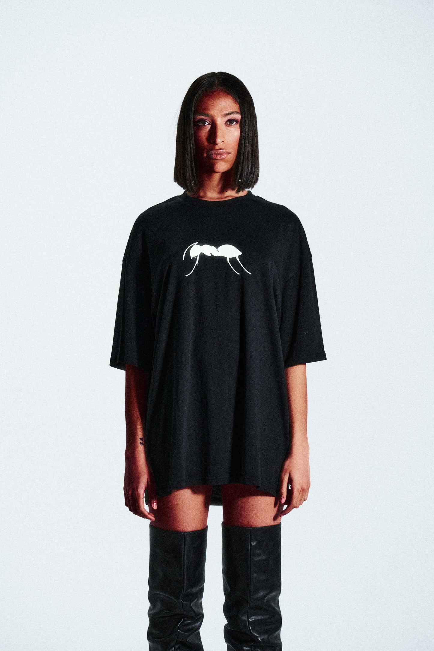 ANTS LOGO T-SHIRT