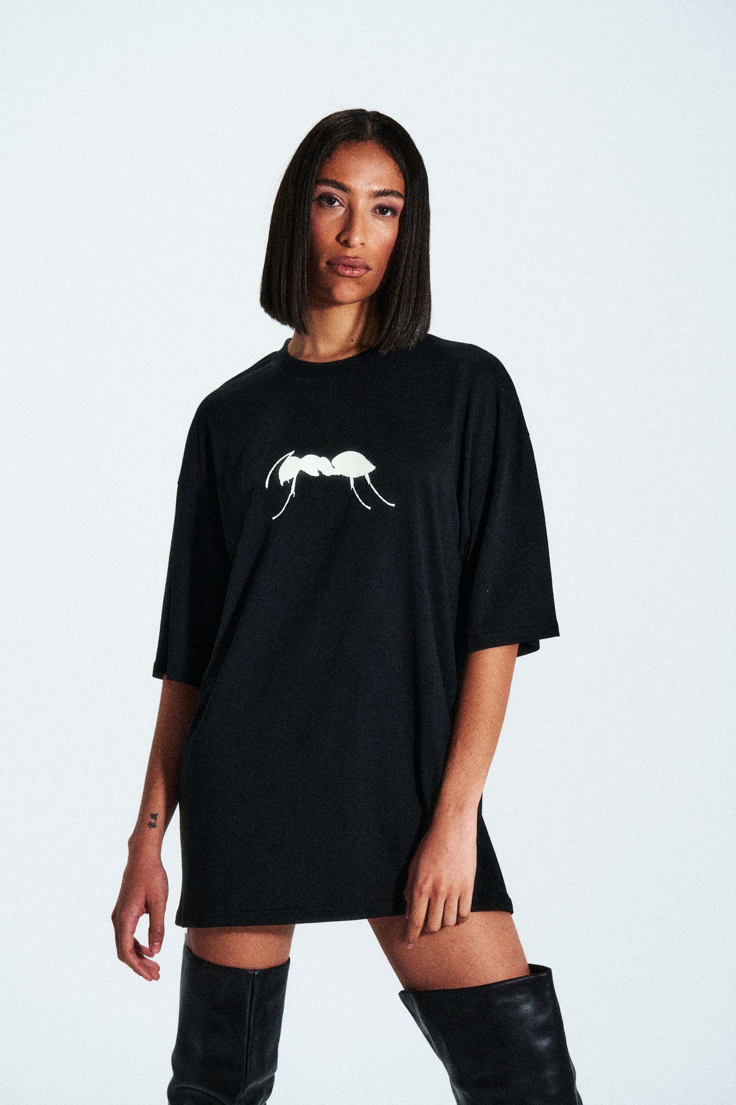 ANTS LOGO T-SHIRT