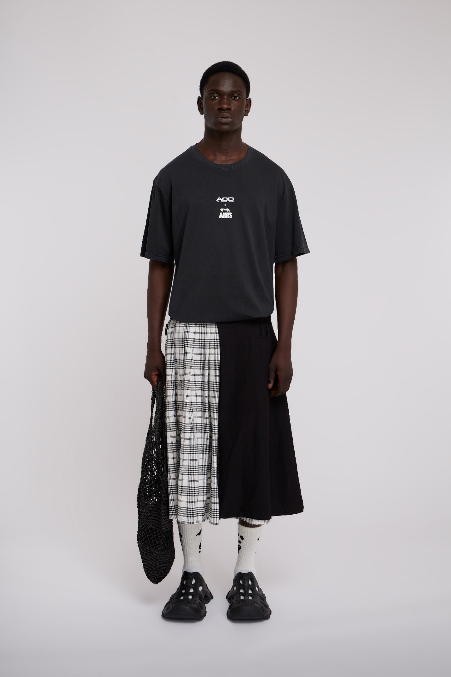 ANTS x AOD LOGO T-SHIRT