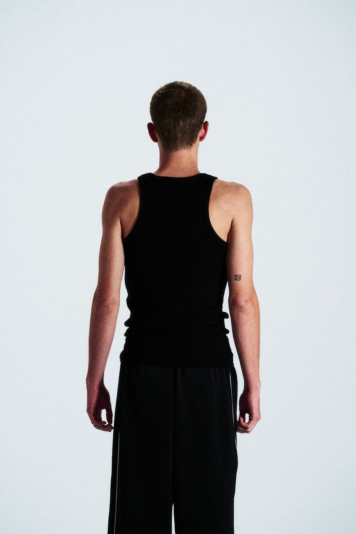 ANTS LOGO VEST