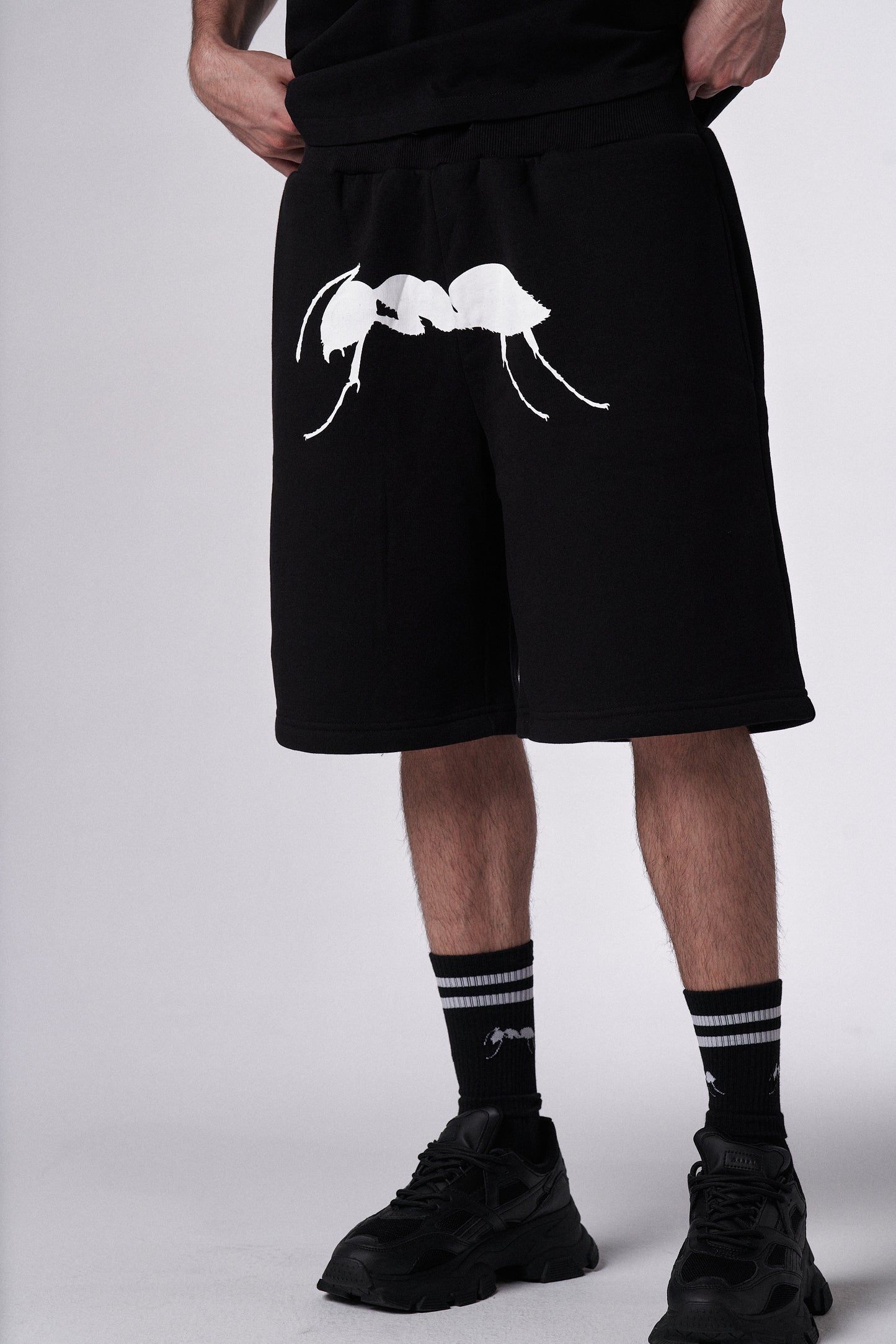 Shorts Large Logo